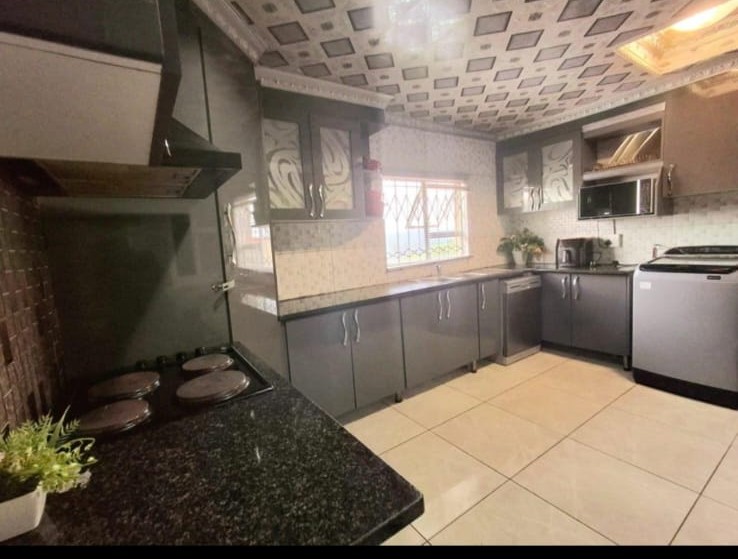 3 Bedroom Property for Sale in Mdantsane Nu 16 Eastern Cape